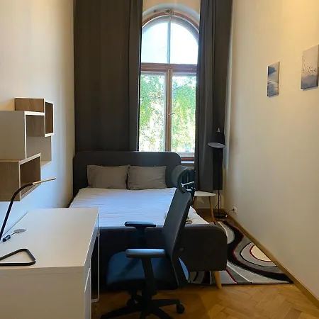 Elegant 3br-85m2 Center Apartment Riga